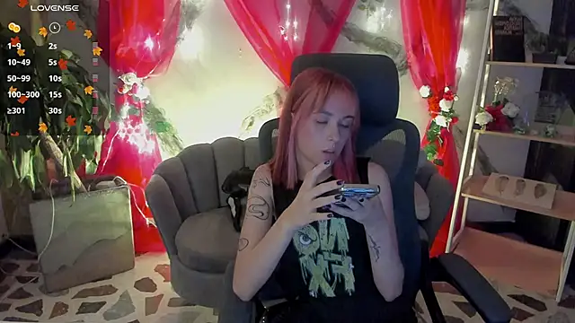 AlaskaFlowerss1  online show from April 12, 5:12 am