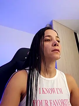 miaeyex online show from April 16, 11:55 am