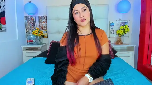 Tatiana24  online show from April 16, 9:39 pm