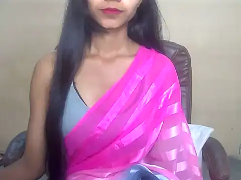 QueenOfDesire01 online show from March 17, 5:05 pm