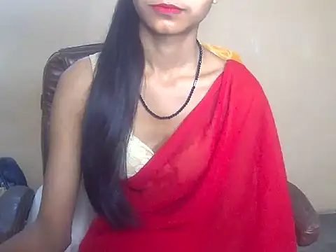 QueenOfDesire01 online show from April 15, 6:26 pm