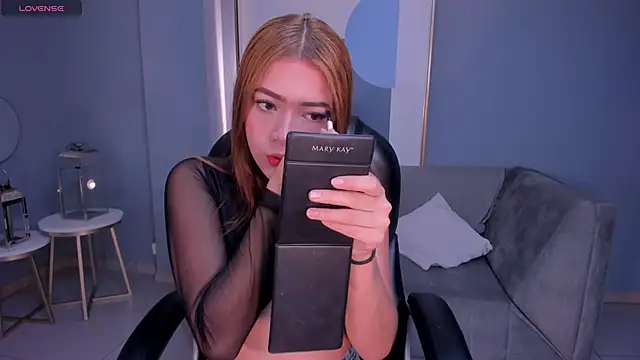 ArianaNova online show from April 18, 7:40 pm