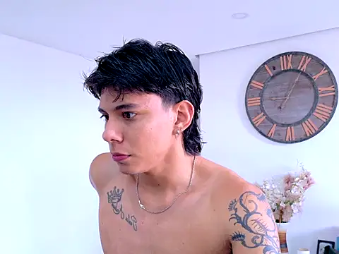 Will Clark7 online show from April 8, 1:11 pm