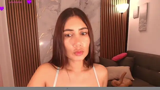 LucyBecker online show from April 1, 6:05 pm