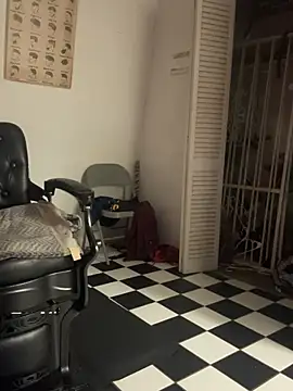 TSROYALE7527 online show from March 28, 10:09 pm