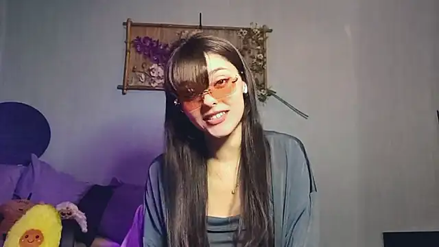 CareyDevan online show from March 19, 1:26 pm