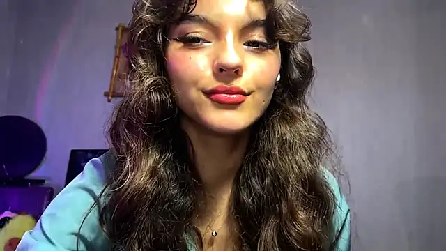 CareyDevan online show from April 16, 1:34 pm