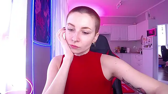 Hope Foxter online show from April 9, 5:07 am