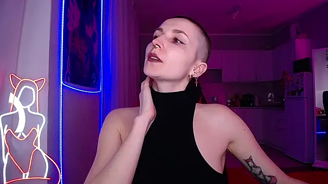 Hope Foxter online show from April 18, 8:53 pm