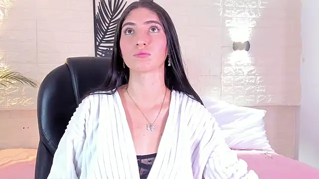 Valeria noir online show from March 20, 11:59 am