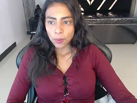 Saara ch1 online show from April 17, 1:25 pm