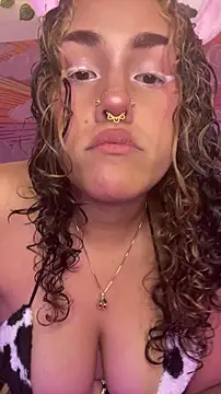 EimyVelvet online show from March 28, 1:05 am