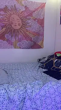 EimyVelvet online show from April 18, 7:58 pm