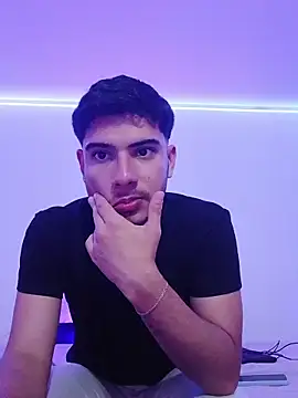 ApoloGray   online show from April 14, 7:53 pm