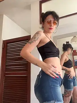 conejita000 online show from April 4, 8:50 pm