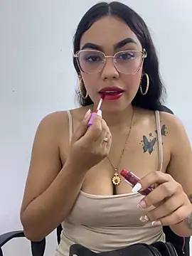 daniela-sexy online show from April 12, 4:12 pm
