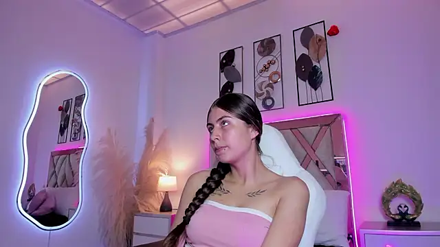 Mia Celeste1 online show from March 26, 7:08 pm