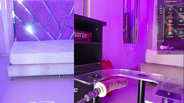 KateLovings online show from April 11, 8:24 pm