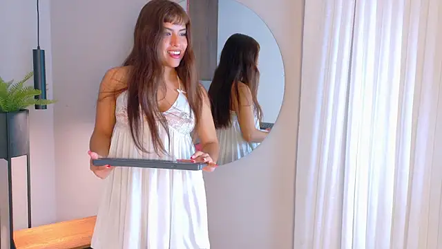 HelenaFoumier online show from March 21, 2:49 am