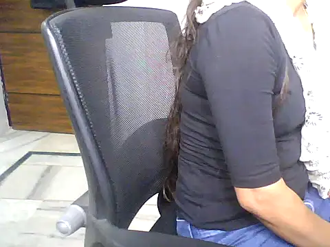 Sonam1186 online show from April 17, 4:37 am