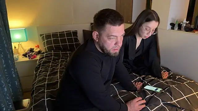 KarlAndKlara online show from March 21, 11:19 pm