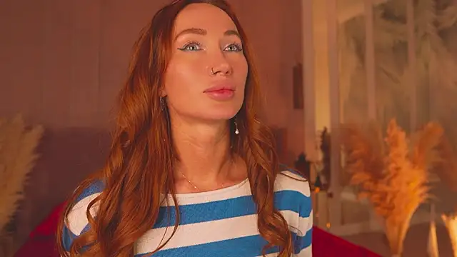 SerenaWest  online show from April 4, 5:10 pm