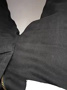 rashmi2026 online show from April 6, 6:14 am