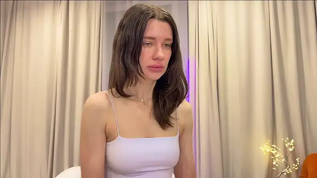 Nicolekira online show from April 8, 5:24 pm