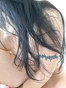 missbrowneyes 82 online show from April 10, 7:02 am