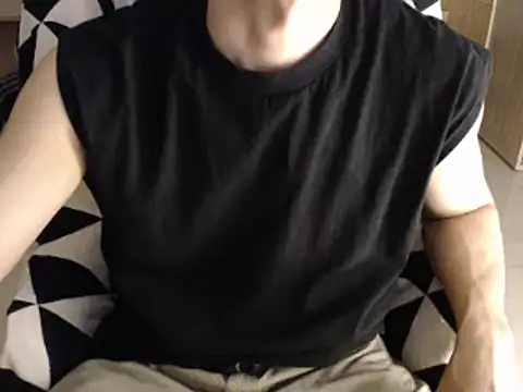 Kent6828 online show from April 3, 12:03 pm