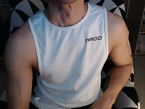 Kent6828 online show from April 6, 8:54 pm