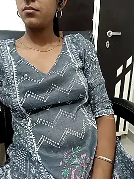 aushi rajput online show from April 2, 6:05 pm