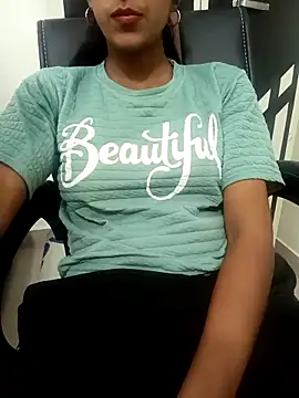 aushi rajput online show from April 7, 7:14 pm