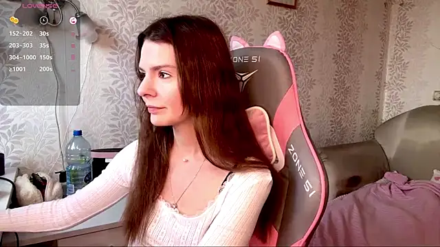 AnnWaddie online show from April 13, 11:05 am