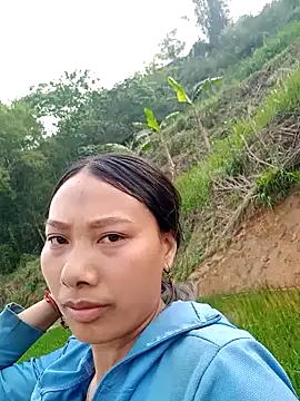 Leiley 98 online show from April 7, 10:05 am