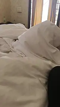 xyz 2giT online show from March 20, 4:50 am