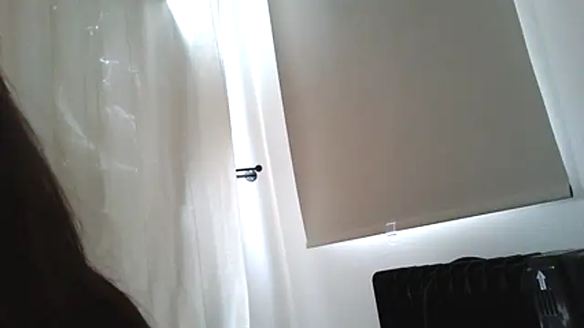 ArabellaUK online show from April 2, 5:32 pm