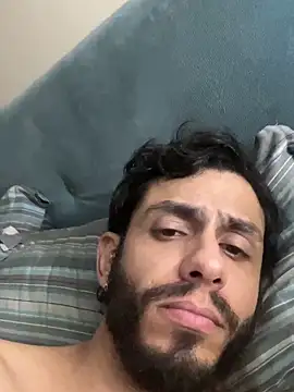 LatinBigClouds22cm online show from March 19, 8:18 am