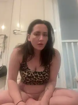 Siren  xxx online show from April 11, 8:18 am