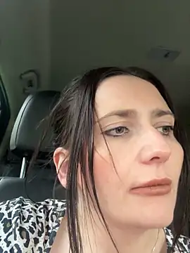 Siren  xxx online show from April 18, 6:01 pm