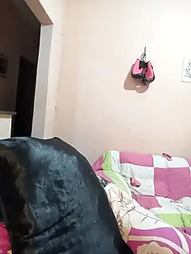 lua-bfly online show from April 18, 1:31 am