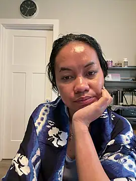 Lovely girl34 online show from March 25, 4:13 pm