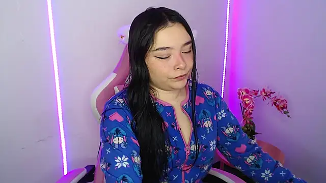 Nahia Brm online show from March 28, 3:22 pm