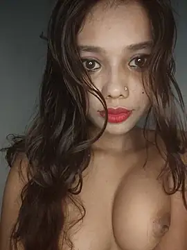 Snapshot of Candyy_crushh chatting on June 13, 7:34 pm Candyy crushh online show from June 13, 7:34 pm