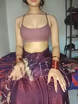 Snapshot of Candyy_crushh chatting on July 7, 9:19 pm Candyy crushh online show from July 7, 9:19 pm