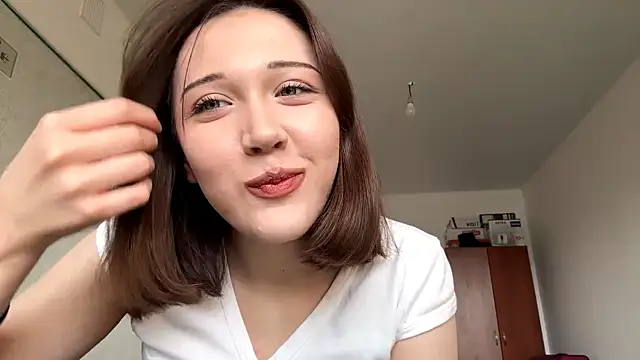 kiravings online show from March 23, 8:07 am