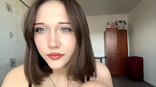 kiravings online show from April 12, 10:09 am