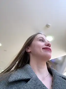 Olivia Jemison online show from April 3, 7:17 am