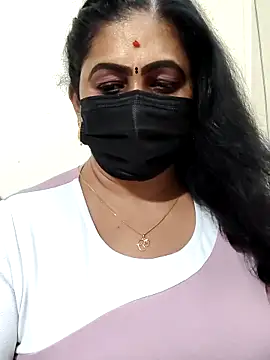 aishu mallu tamil online show from April 4, 8:50 pm