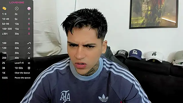 sweetlatinoboy online show from March 21, 10:53 am